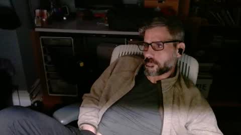 Snapshot of jareth_returns chatting on November 2025 03:16:01 AM jareth_returns online show from November 2025 03:16:01 AM