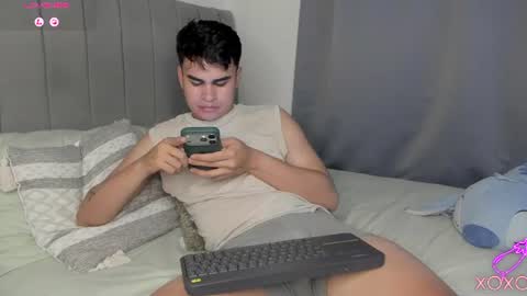 JARETHH online show from June 2026 12:43:02 AM