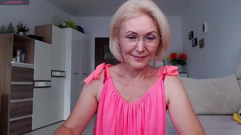 Jasmin room for people 40 online show from September 2025 01:12:02 PM
