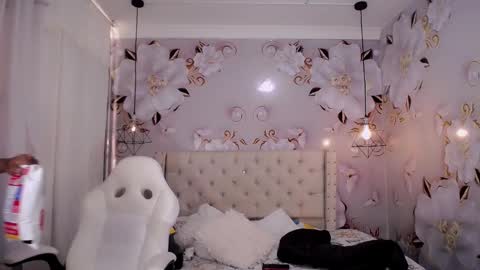 Jasmin online show from January 2025 02:24:02 PM