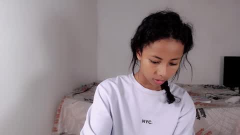 Jasmin online show from December 2025 11:52:01 AM