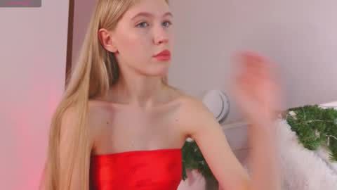 Chloe online show from February 2026 07:18:01 AM