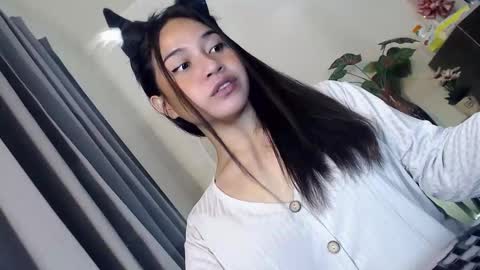 JASMINE online show from April 2026 12:50:02 PM