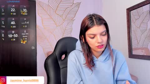 Snapshot of jasmineharris chatting on December 2024 11:56:02 AM jasmineharris online show from December 2024 11:56:02 AM