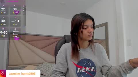 Snapshot of jasmineharris chatting on February 2025 11:32:02 AM jasmineharris online show from February 2025 11:32:02 AM