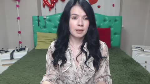Snapshot of jasminekouch chatting on May 2026 05:43:01 PM JasmineKouch online show from May 2026 05:43:01 PM