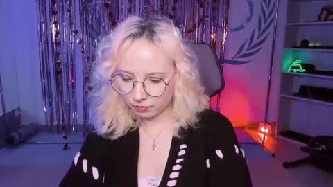 Jasmine online show from March 2025 12:36:02 PM