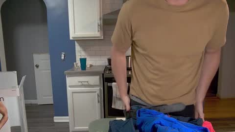 Jkind online show from December 2024 10:34:02 PM