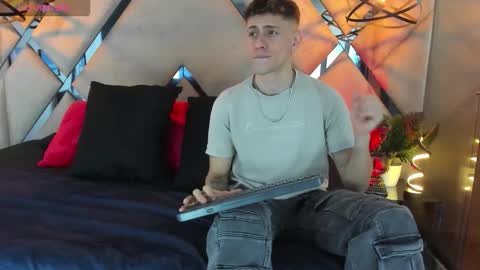 JASPER JONES online show from February 2026 02:12:02 PM