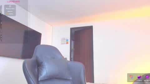 JBrooksXx online show from October 2025 03:10:02 PM