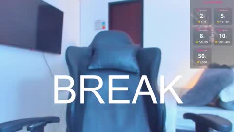 JBrooksXx online show from February 2026 11:21:02 PM