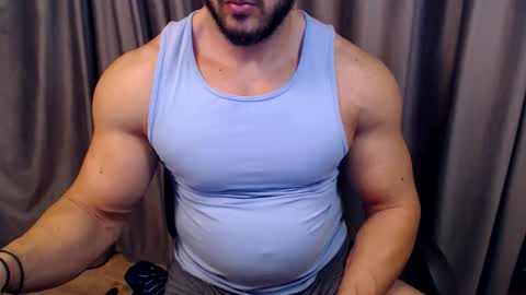 JaspherMscl online show from November 2025 03:27:02 PM