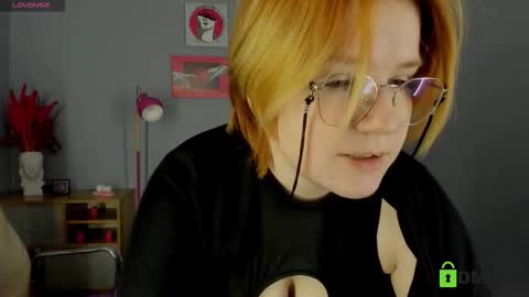 Snapshot of java_fire chatting on February 2026 08:23:01 PM Katerina online show from February 2026 08:23:01 PM