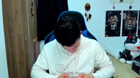 Javier online show from December 2024 04:14:01 AM