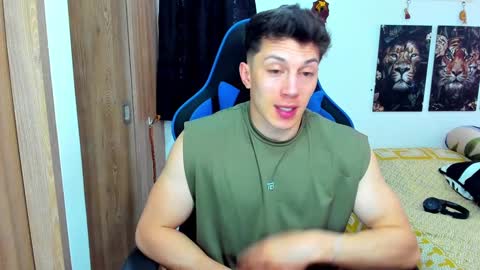 Javier online show from January 2025 07:28:01 PM