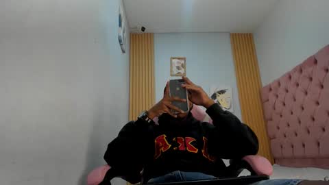 jax_maliq online show from October 2025 06:08:01 PM