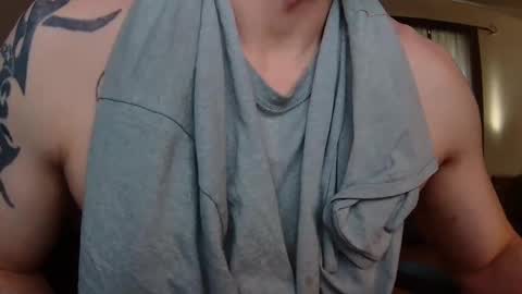 jaxjohnson12 online show from April 2026 12:19:02 PM