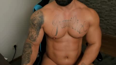 JaxonHunk online show from April 2026 07:58:01 PM