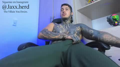 Michael online show from October 2025 03:54:01 PM