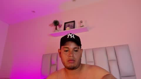 jayyy online show from February 2026 02:05:01 AM