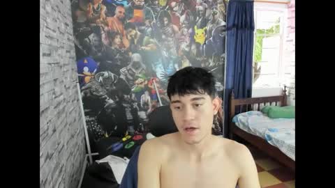 Snapshot of jay_orange chatting on April 2026 07:44:01 PM JAY ORANGE online show from April 2026 07:44:01 PM