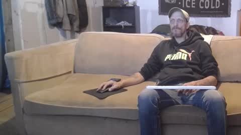 O F   jay short786 online show from February 2025 11:54:01 PM