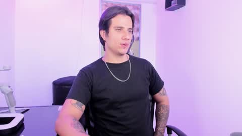 Jay Alvarrez online show from February 2026 07:56:01 PM