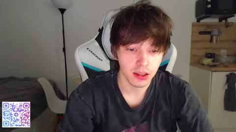 Jayce online show from October 2025 04:02:01 AM