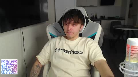 Jayce online show from April 2026 04:03:02 AM