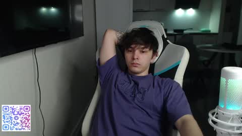Snapshot of jayce_icestone chatting on April 2026 03:04:02 AM Jayce online show from April 2026 03:04:02 AM