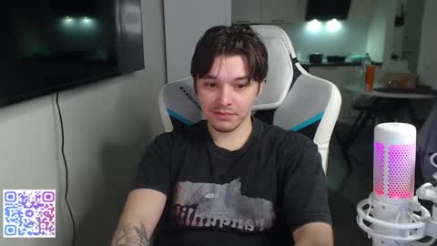 Snapshot of jayce_icestone chatting on May 2026 01:57:02 AM Jayce online show from May 2026 01:57:02 AM