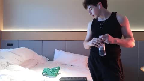 THE HOUSE online show from February 2025 03:06:01 AM