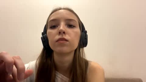 Isabella Rose online show from March 2026 02:24:02 PM