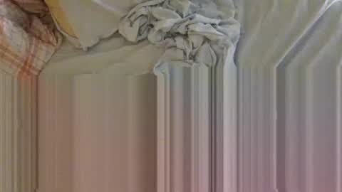 HUngBtmFl online show from November 2025 01:31:01 AM