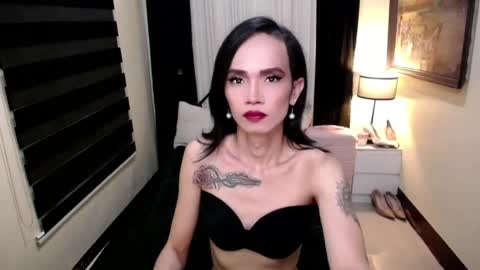 Anne Fox online show from April 2026 01:42:02 AM