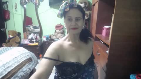 jazmim online show from October 2025 11:19:01 AM
