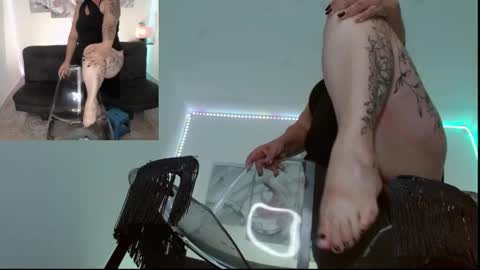 jazmin online show from April 2026 01:53:01 AM