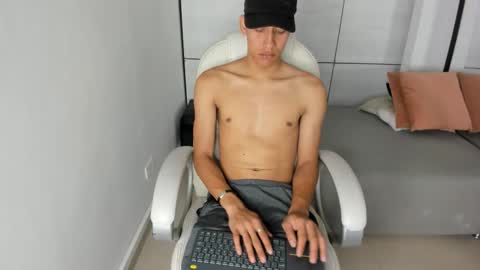 Jean Bllack online show from October 2025 11:46:02 AM
