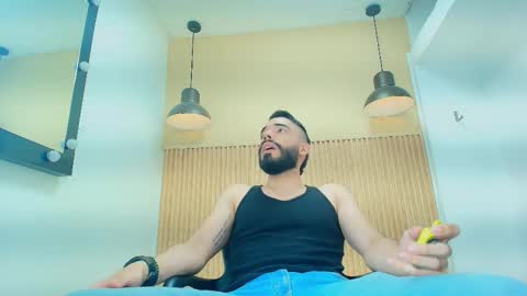 JEAN online show from March 2026 07:37:01 PM