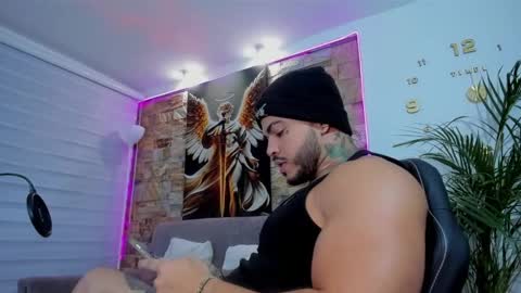 Jean  axelcrow       Modelo Independiente online show from May 2026 06:19:02 AM