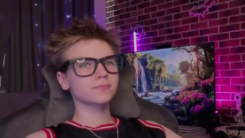 Jean online show from July 2026 02:54:01 PM