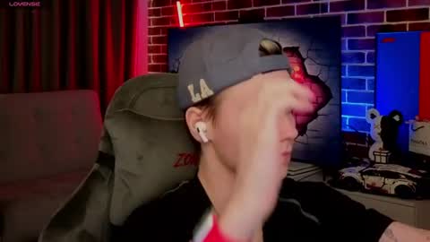 Jean online show from August 2026 02:20:02 PM
