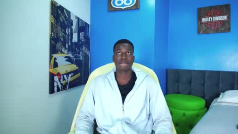 Snapshot of jeandante_ chatting on July 2026 06:43:02 PM Jeandante online show from July 2026 06:43:02 PM