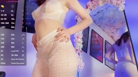 Jeane  online show from June 2026 11:00:01 PM