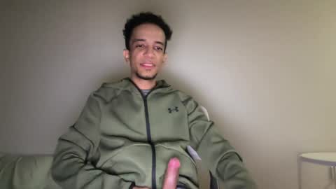 Snapshot of jeanferr98 chatting on August 2026 08:17:02 AM lost job just trying to pay the rent help out if ya can thanks online show from August 2026 08:17:02 AM