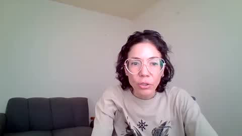 jeanneduval8888 online show from June 2026 11:44:01 PM