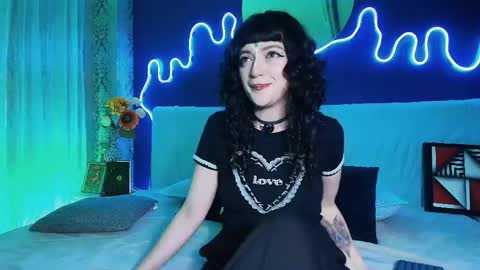 Jean online show from April 2026 05:49:01 PM