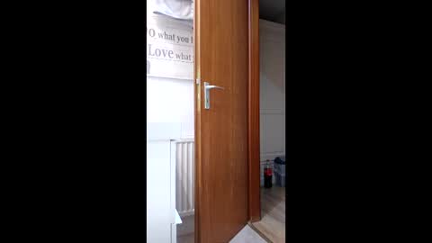 jebacz11 online show from February 2026 01:46:02 AM