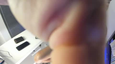 Jeanpii01 online show from June 2026 04:01:01 PM