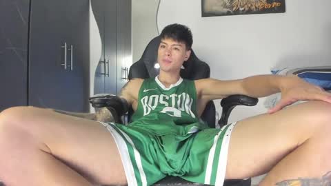 Jeanpii01 online show from June 2026 05:24:02 PM